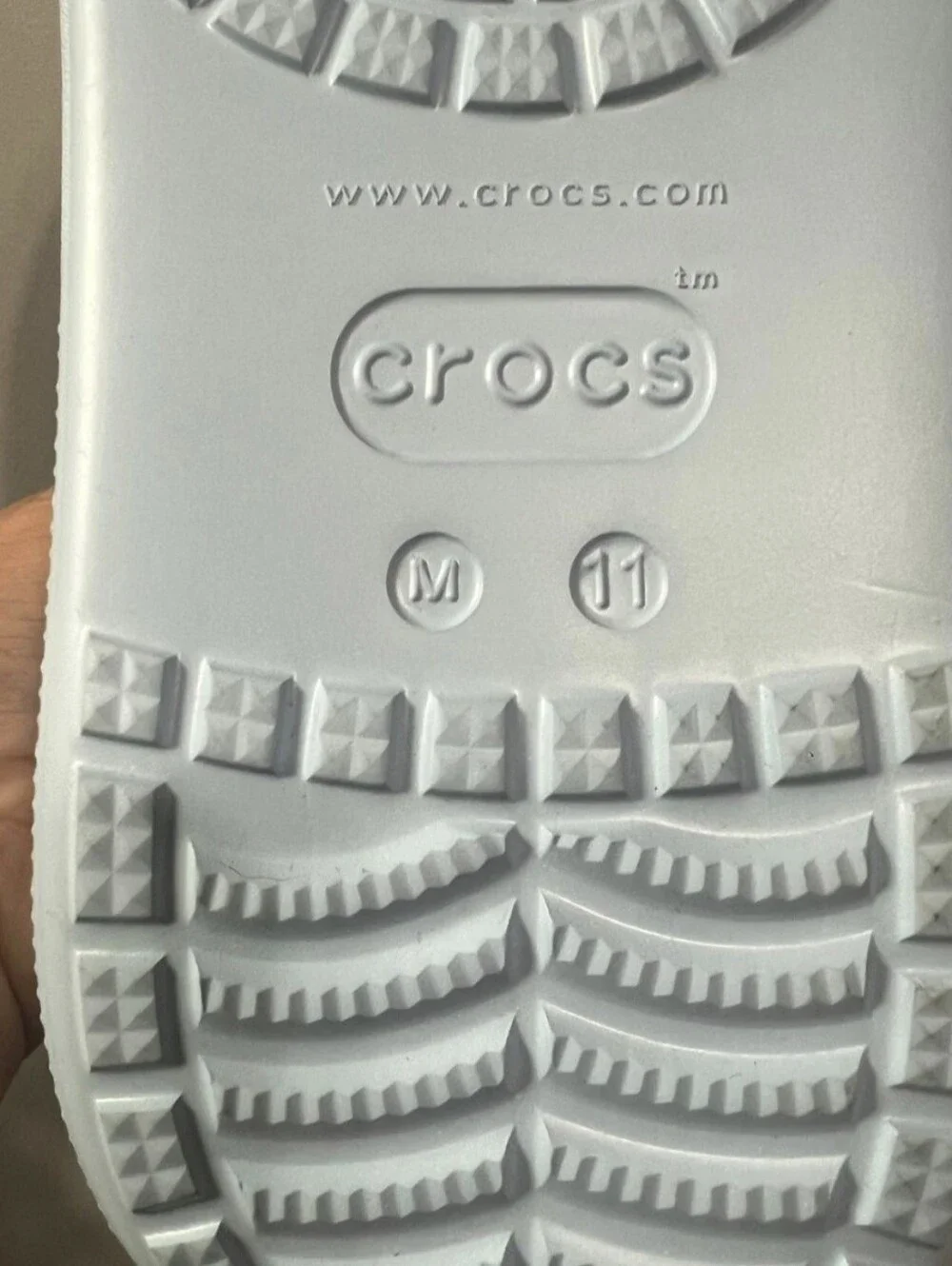 Crocs Classic Crush Clog Mens Size 11 Blue Sky Shoes Iconic Comfort